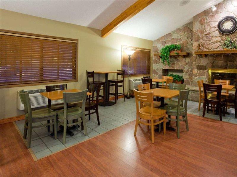Americinn By Wyndham Rice Lake Extérieur photo